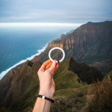 Load image into Gallery viewer, Black &amp; White Bracelet Set